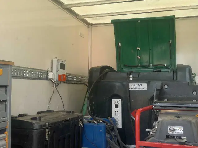 Zbiornik mobilny w zabudowie samochodu